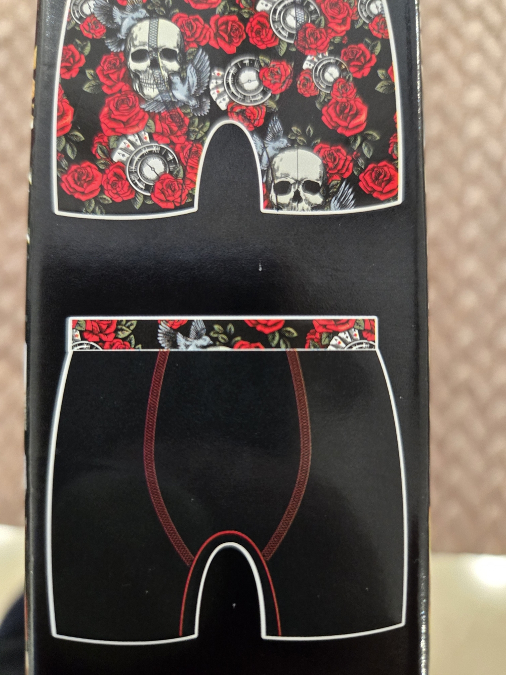 Ed Hardy 4-Pack Boxer Briefs Size Small Skull Tattoo Print NWT - Picture 10 of 11